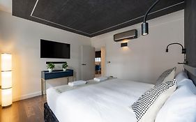 Stay At Whitfield Street