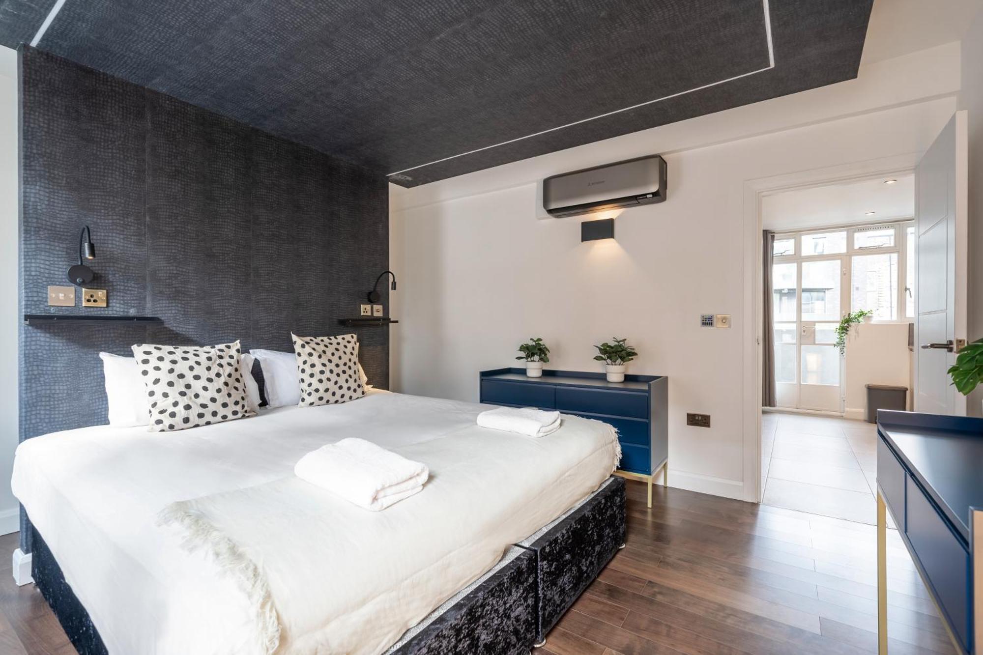Stay At Whitfield Street Londen Buitenkant foto