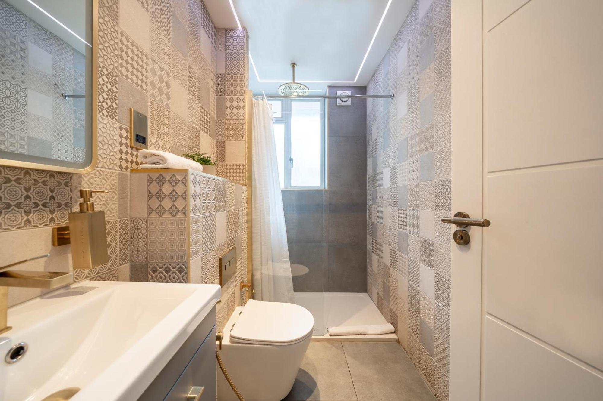 Stay At Whitfield Street Londen Buitenkant foto