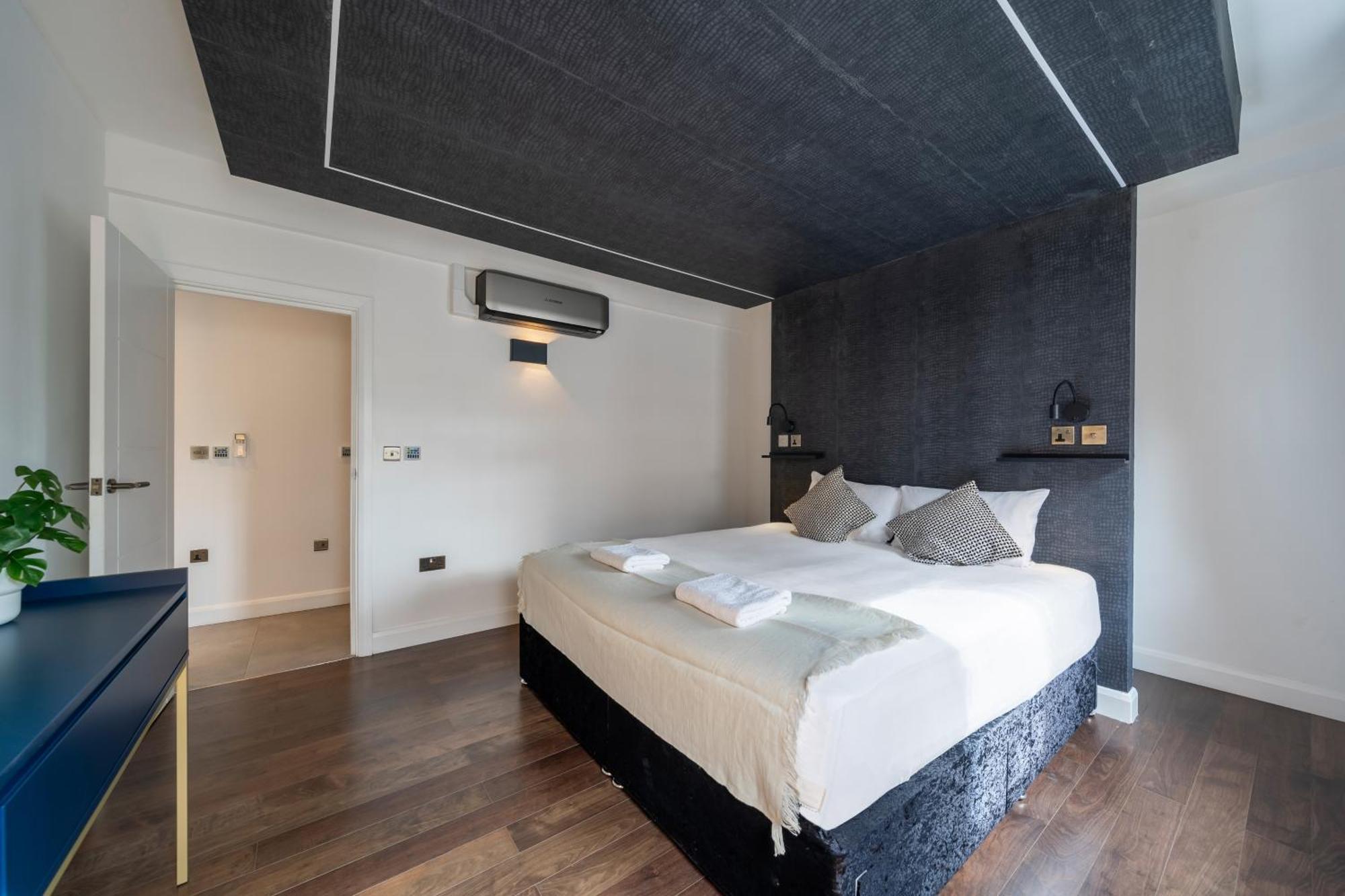 Stay At Whitfield Street Londen Buitenkant foto
